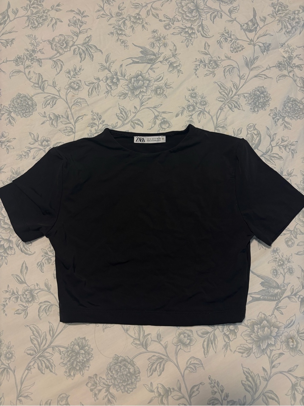 ZARA Black Crewneck Short Sleeve Crop Top